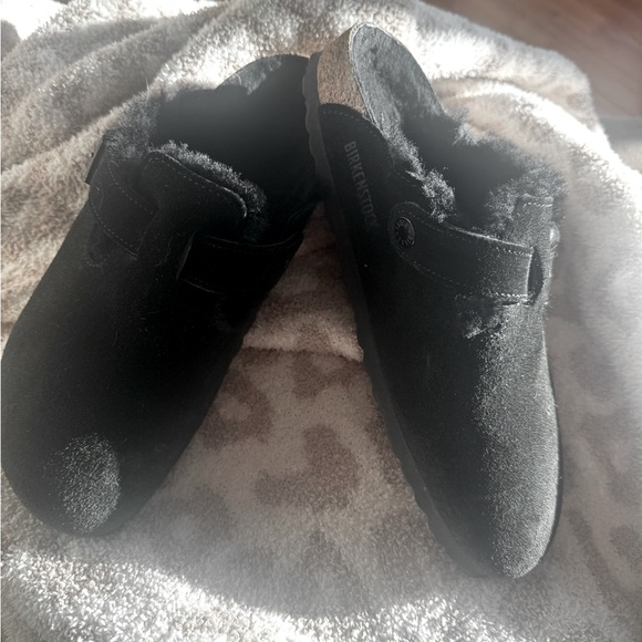 Birkenstock’s Shoes - Sherpa lined black Birkenstock clogs